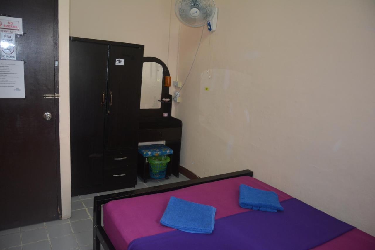 Yaya Guesthouse Bangkok Eksteriør billede